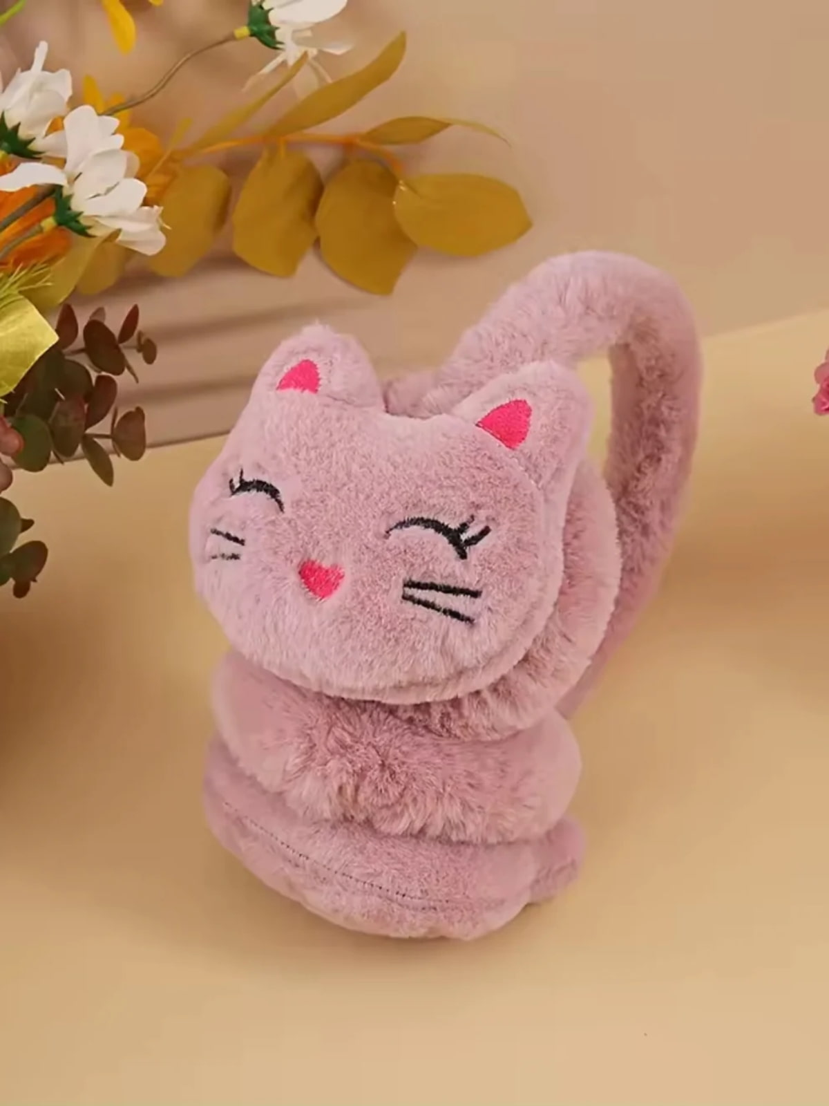 Cache oreille fille avec un design de chat rose mauve